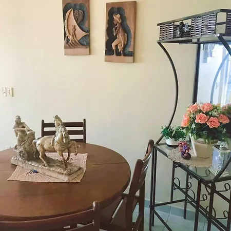 Lindo Apartamento Para Alugar Na Praia Grande Pe Na Areia Frente Ao Mar Exterior photo