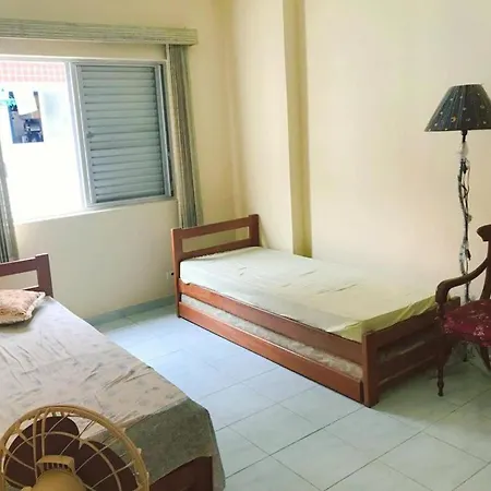 Lindo Apartamento Para Alugar Na Praia Grande Pe Na Areia Frente Ao Mar Exterior photo
