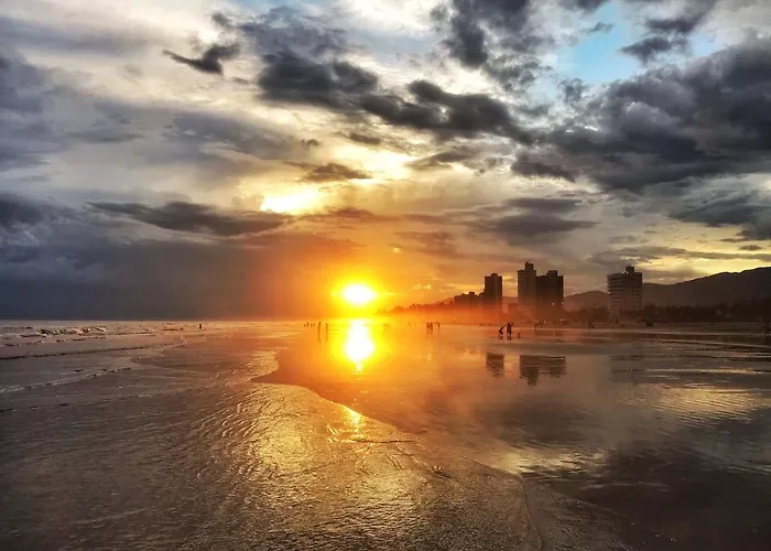 Lindo Apartamento Para Alugar Na Praia Grande Pe Na Areia Frente Ao Mar